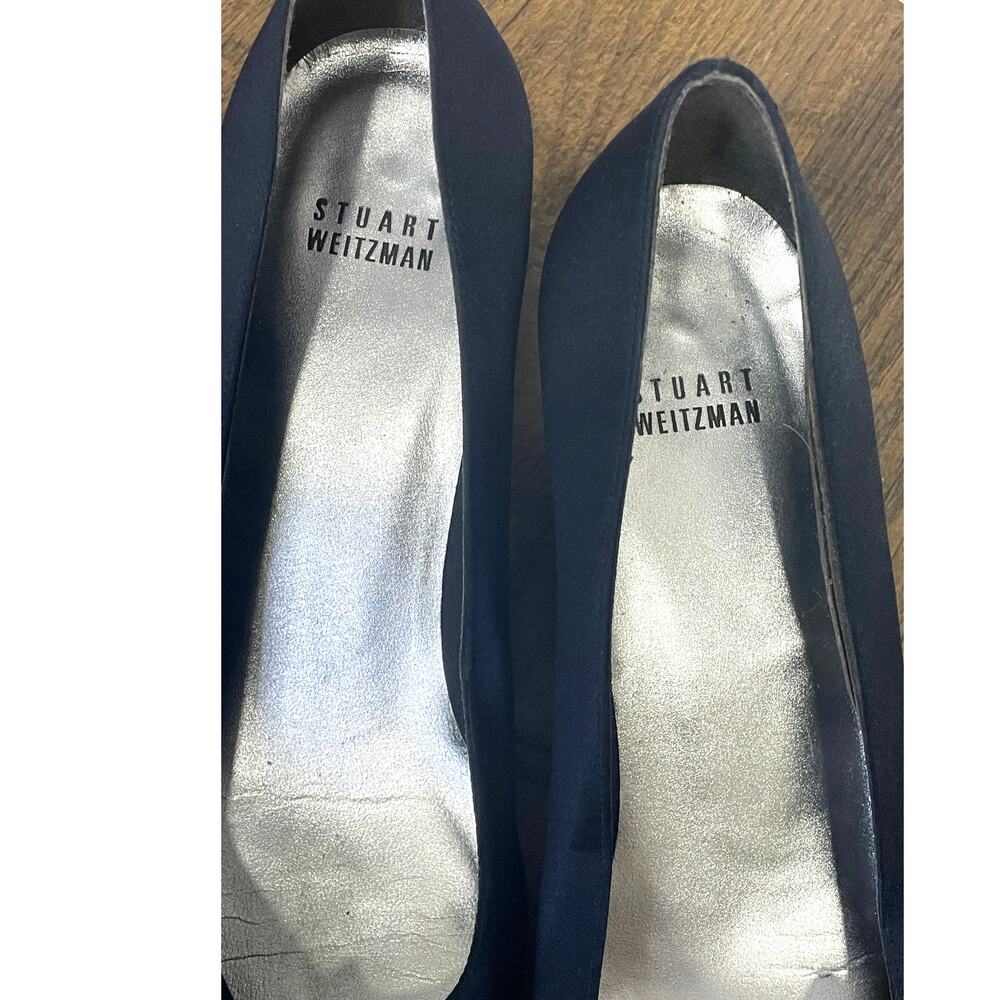 Stuart Weitzman Satin Heels Designer Navy Blue Pointed Toe Sz 8.5M - Picture 5 of 11